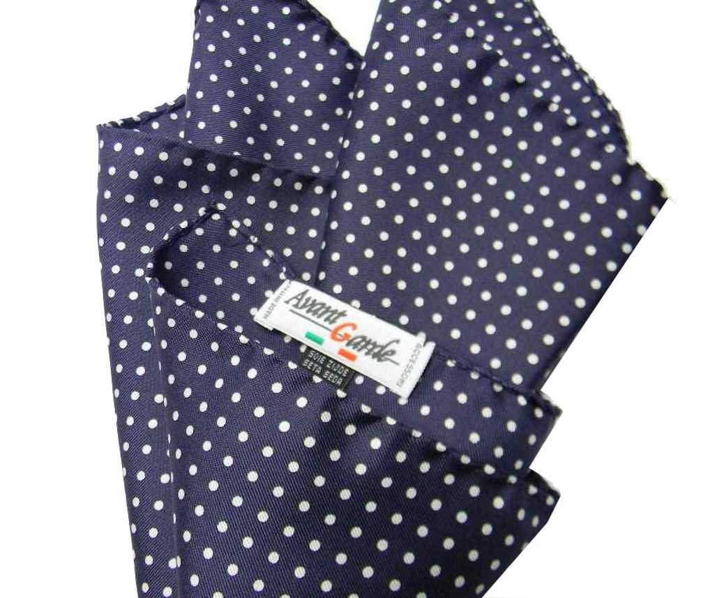 Cromoncent Camicia Uomo Maniche Lunghe + Cravatta E Fazzoletto Abbinati - Set Elegante Bianco, Taglia M, Tessuto Elasticizzato Antirughe