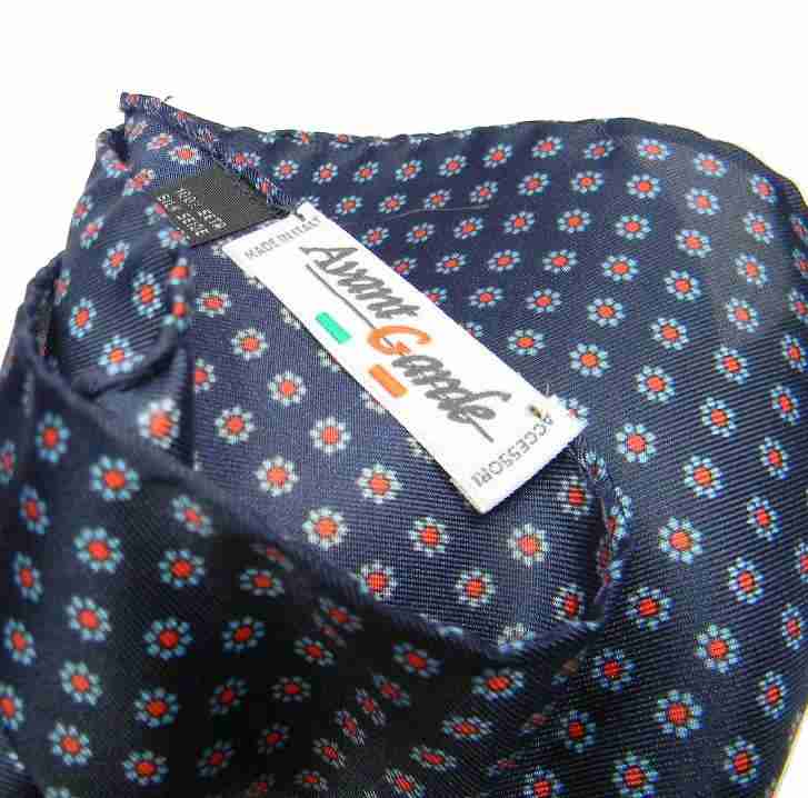FAZZOLETTO DA TASCHINO BLU FAZZOLETTO SETA UOMO PER GIACCA pois fiori FANTASIA - Imagen 12 de 14